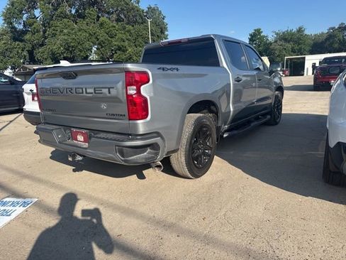 Used 2024 Chevrolet Silverado 1500 Custom w/ Dark Appearance Package AWD/4WD image 3