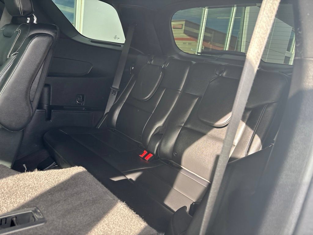 Used 2021 Ford Explorer ST w/ Equipment Group 401A AWD/4WD image 14