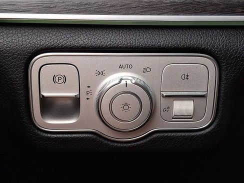 Used 2022 Mercedes-Benz GLE 450 4MATIC image 21