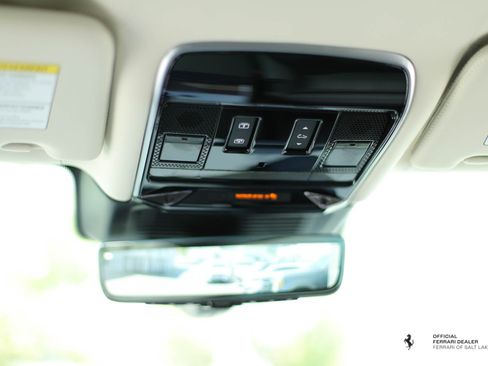 Used 2025 Land Rover Range Rover Autobiography image 37