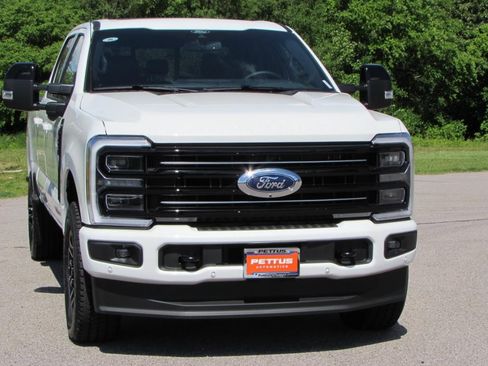 New 2025 Ford F250 Platinum image 2