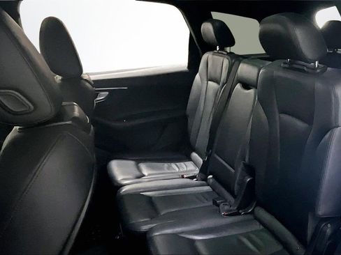 Used 2018 Audi Q7 3.0T Premium Plus w/ Premium Plus Package image 21