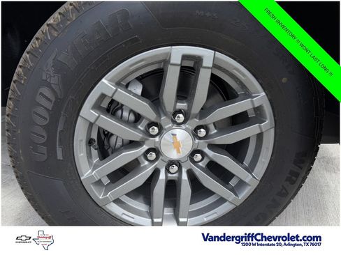 New 2026 Chevrolet Colorado LT w/ LT Convenience Package AWD/4WD image 9