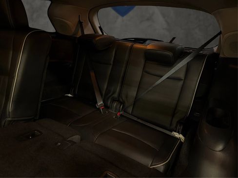 Used 2019 INFINITI QX60 Luxe w/ Essential Package image 31