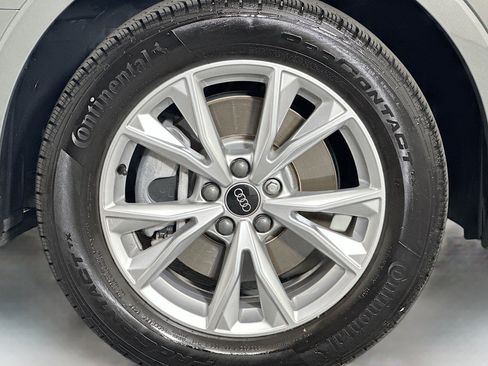 Used 2022 Audi Q3 2.0T Premium AWD/4WD image 11