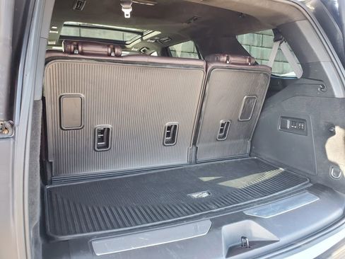 Used 2021 Cadillac Escalade Sport Platinum AWD/4WD image 45