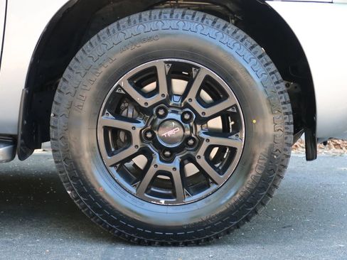 Used 2010 Toyota Sequoia Limited RWD image 8