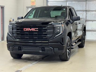 New 2026 GMC Sierra 1500 Pro w/ Graphite Edition