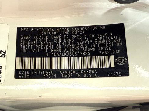 Certified 2025 Toyota Camry SE FWD image 28