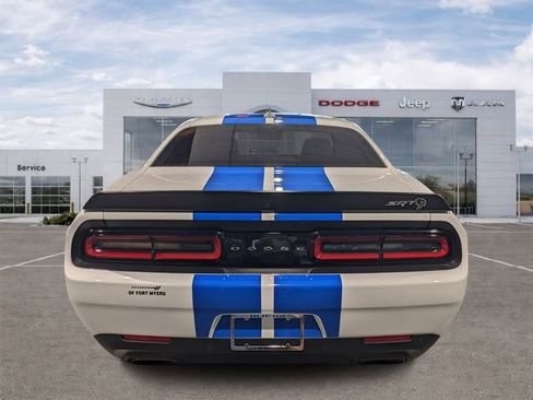 Used 2023 Dodge Challenger SRT Hellcat RWD image 3