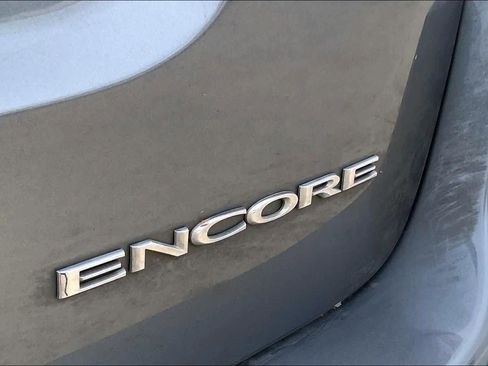 Used 2019 Buick Encore Preferred image 10