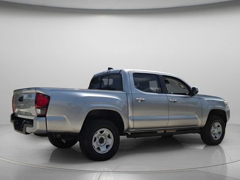 Used 2022 Toyota Tacoma SR w/ SR Convenience Package RWD image 6