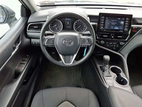Certified 2022 Toyota Camry LE FWD image 12