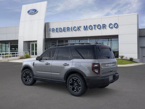 New 2025 Ford Bronco Sport Outer Banks image 4
