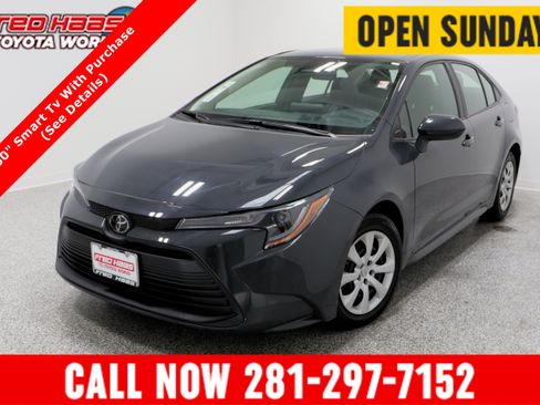 Used 2024 Toyota Corolla LE image 1