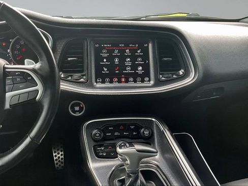 Used 2018 Dodge Challenger GT AWD/4WD image 9
