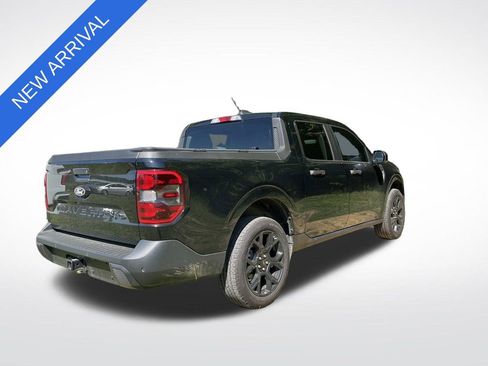 Used 2025 Ford Maverick XLT w/ XLT Luxury Package AWD/4WD image 3