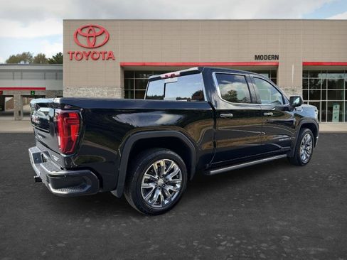 Used 2023 GMC Sierra 1500 Denali w/ Denali Reserve Package AWD/4WD image 5