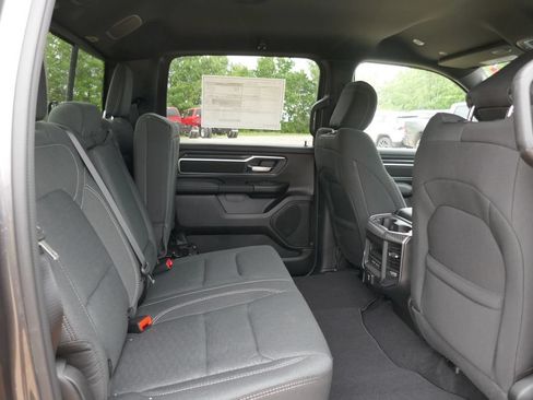 New 2026 RAM 1500 Big Horn AWD/4WD image 14