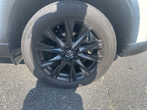 Used 2024 MAZDA CX-5 Carbon Edition image 13
