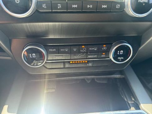 Used 2021 Ford Expedition Max XLT RWD image 17