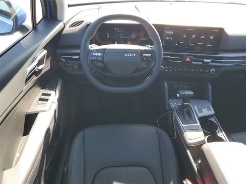 New 2026 Kia Sportage EX image 25