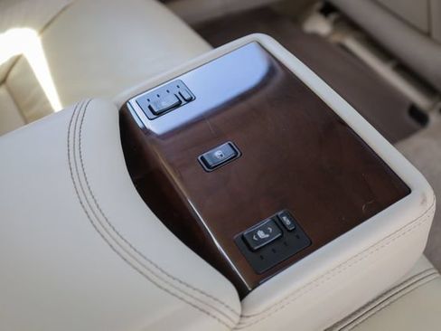 Used 2014 Lexus LS 460 AWD w/ Comfort Package image 51
