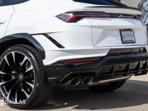 Used 2024 Lamborghini Urus S image 12