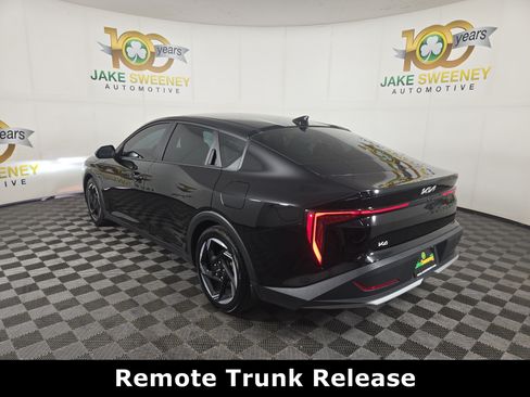 Used 2025 Kia K4 EX FWD image 6