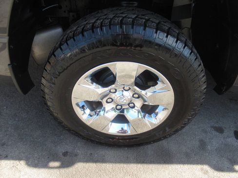 Used 2020 RAM 1500 Big Horn AWD/4WD image 10