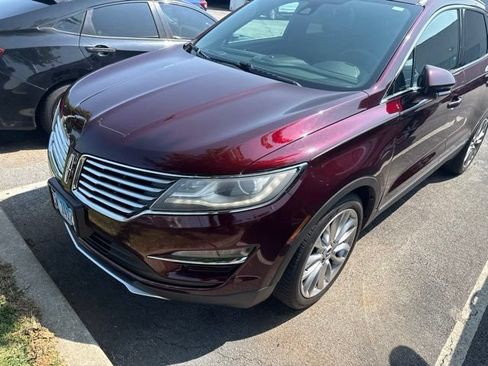 Used 2016 Lincoln MKC Reserve w/ Lincoln MKC Climate Package FWD image 6