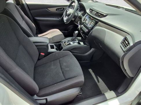 Used 2018 Nissan Rogue Sport S w/ S Appearance Package FWD image 19