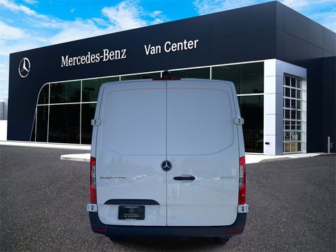 New 2025 Mercedes-Benz Sprinter 2500 image 4