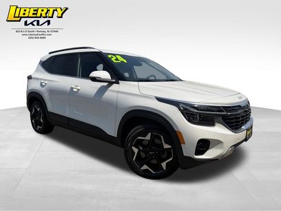 Used 2024 Kia Seltos EX