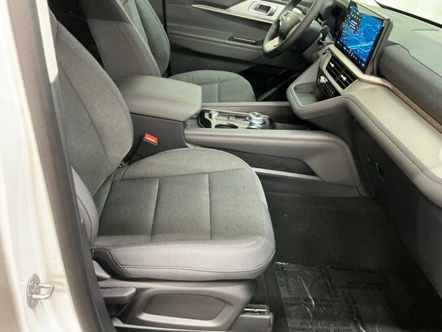 New 2026 Ford Explorer Active AWD/4WD image 21