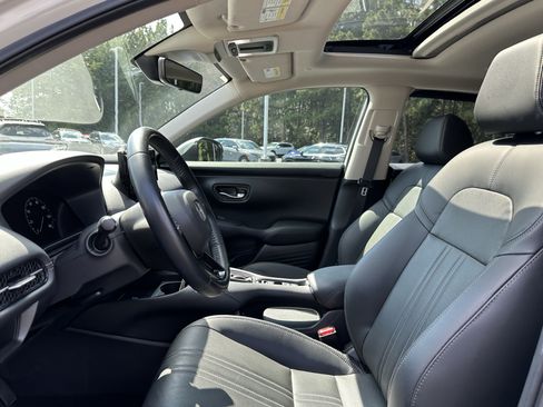 Used 2025 Honda HR-V EX-L image 7