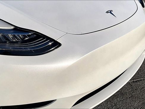 Used 2023 Tesla Model Y Long Range image 33