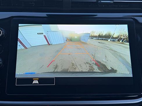 Used 2023 Chevrolet Bolt EUV LT image 24