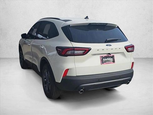 New 2026 Ford Escape ST-Line w/ Tech Pack #1 FWD image 3