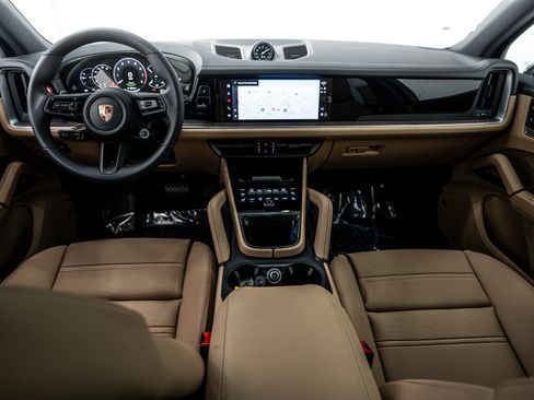 New 2026 Porsche Cayenne E-Hybrid image 12
