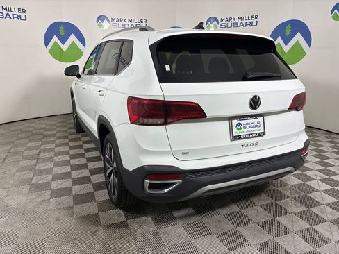 Used 2024 Volkswagen Taos SE FWD image 4