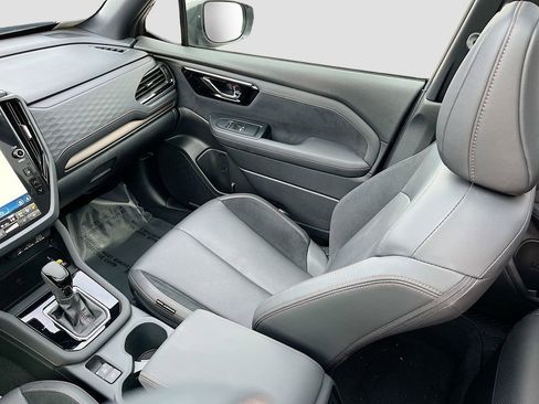 Used 2025 Subaru Forester Touring w/ Touring Package AWD/4WD image 23