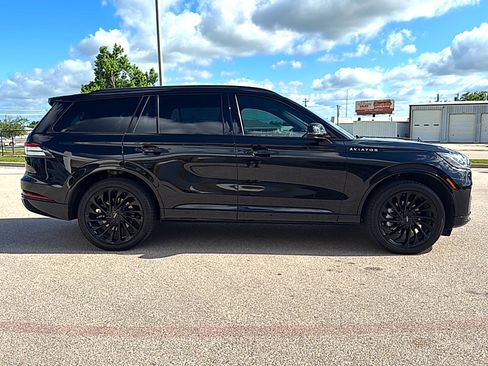 Used 2025 Lincoln Aviator Reserve w/ Equipment Group 201A AWD/4WD image 5