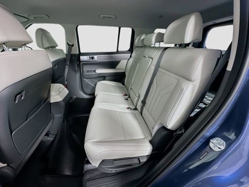 New 2026 Hyundai Santa Fe SEL FWD image 16