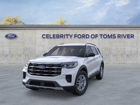New 2026 Ford Explorer Active image 2