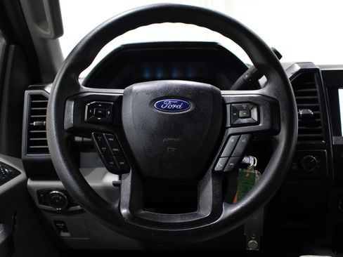 Used 2019 Ford F150 XL w/ Equipment Group 101A Mid AWD/4WD image 10
