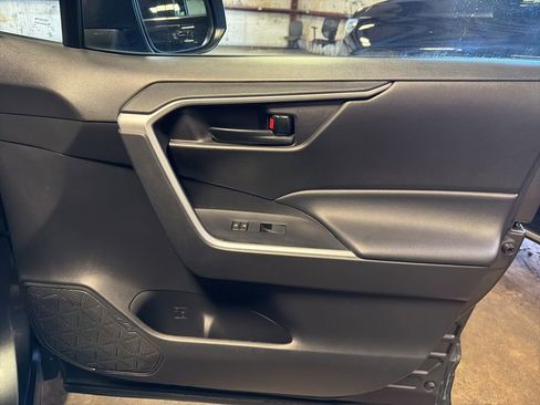 Used 2024 Toyota RAV4 LE image 20
