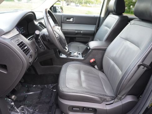 Used 2014 Ford Flex Limited w/ Equipment Group 303A AWD/4WD image 9