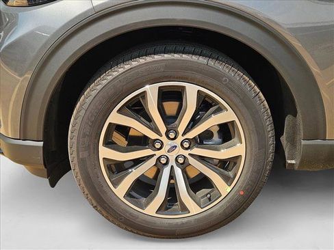 New 2025 Ford Explorer ST-Line image 10