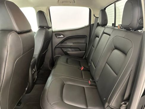 Used 2022 Chevrolet Colorado LT w/ Redline Special Edition image 18